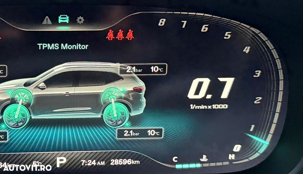 MG HS 1.5 T-GDi 7DCT Exclusive - 10