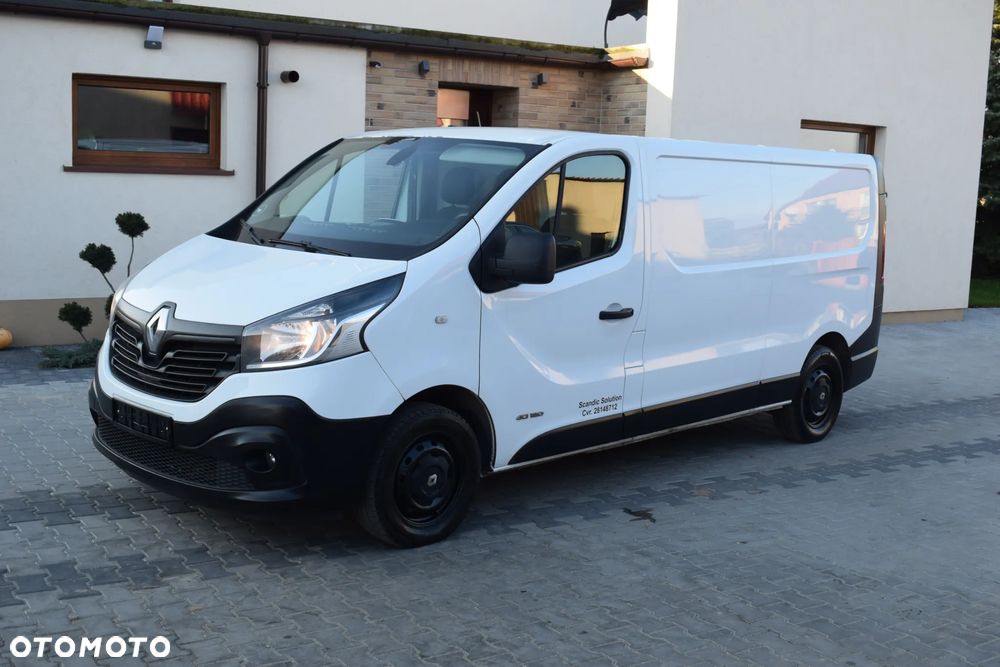 Renault Trafic - 1