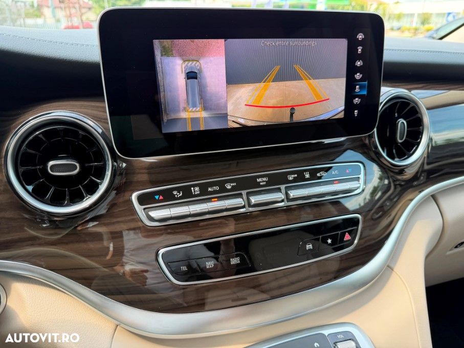 Mercedes-Benz V 300 d Extralang 9G-TRONIC Exclusive - 24