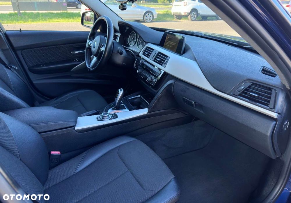 BMW Seria 3 - 18