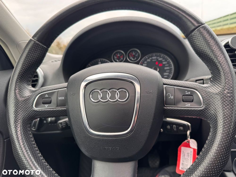Audi A3 Sportback 2.0 TDI DPF S line Sportpaket - 36