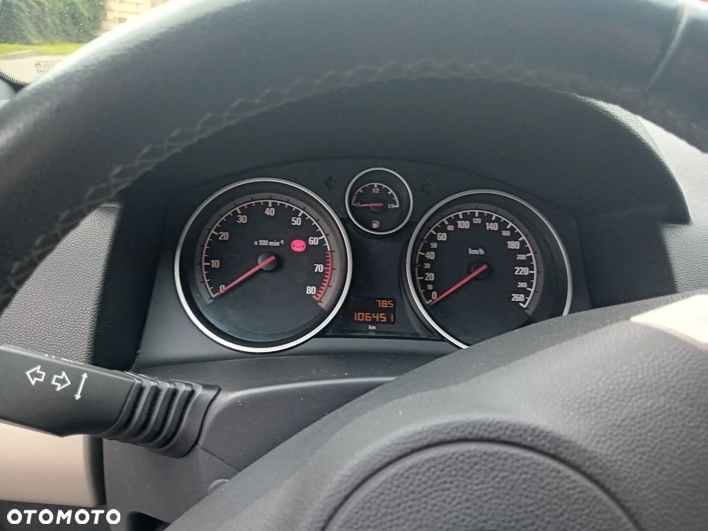 Opel Astra - 9
