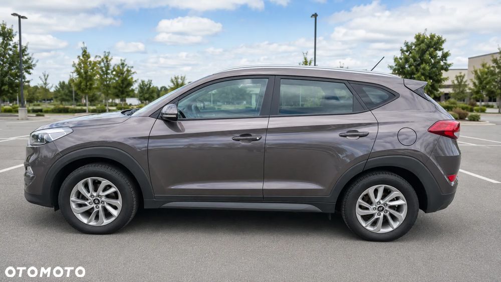 Hyundai Tucson 2.0 CRDI BlueDrive Style 2WD - 3