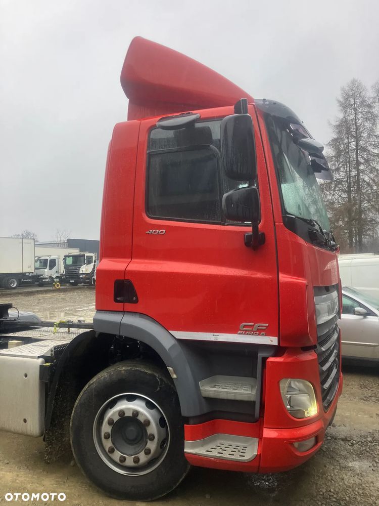 KABINA DAF CF 400 euro 6 budowlanka krótka niska - 3