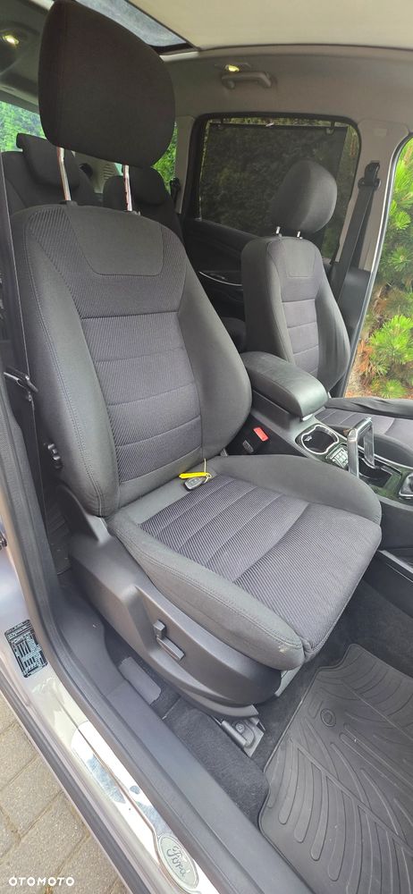 Ford S-Max 2.0 TDCi DPF Titanium X - 35