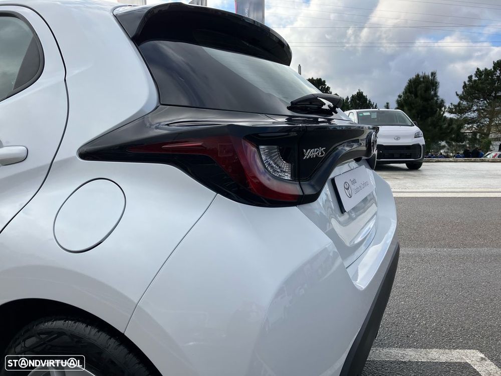 Toyota Yaris 1.5 HDF Comfort Plus - 23