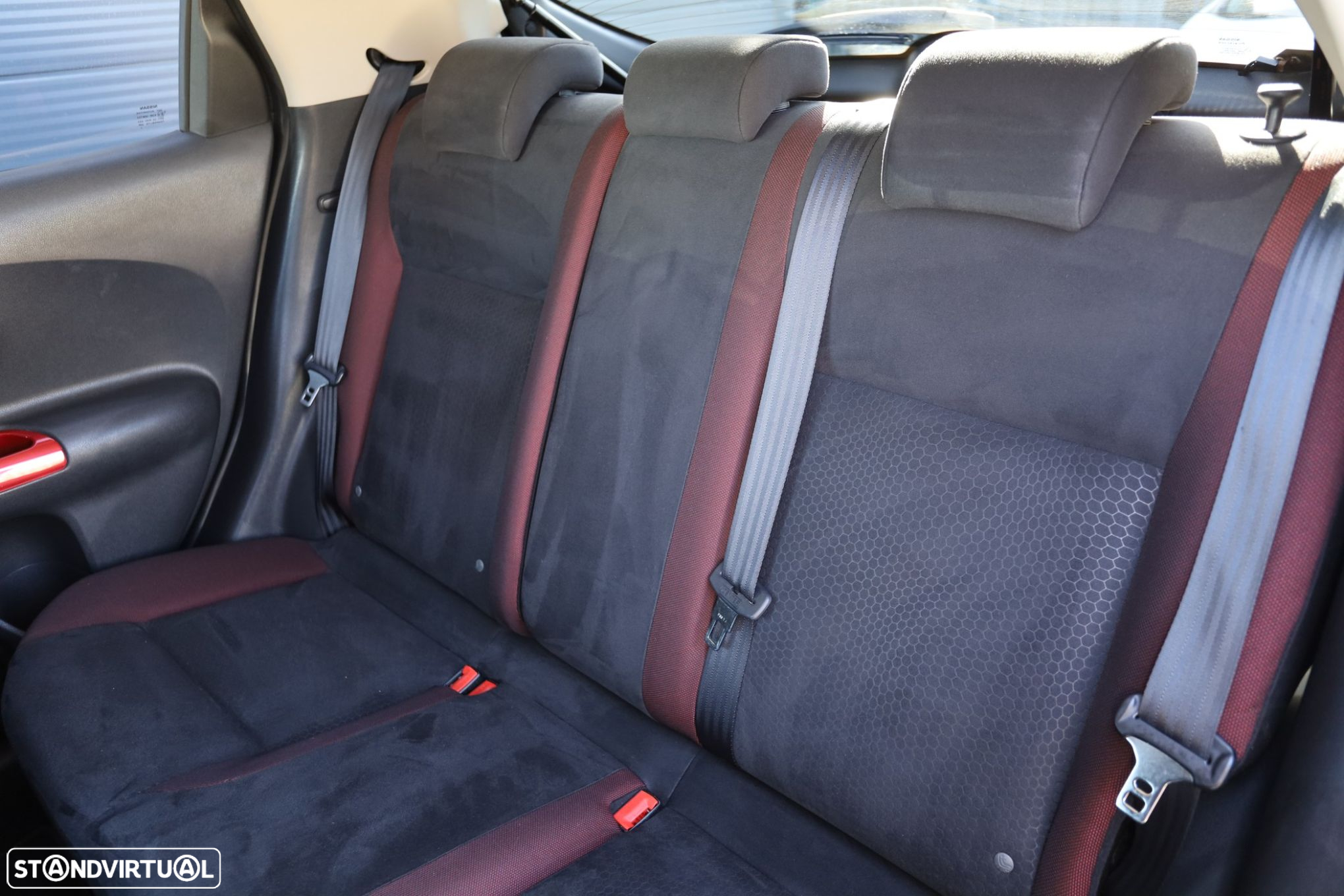 Nissan Juke 1.6 T Tekna Sport - 17