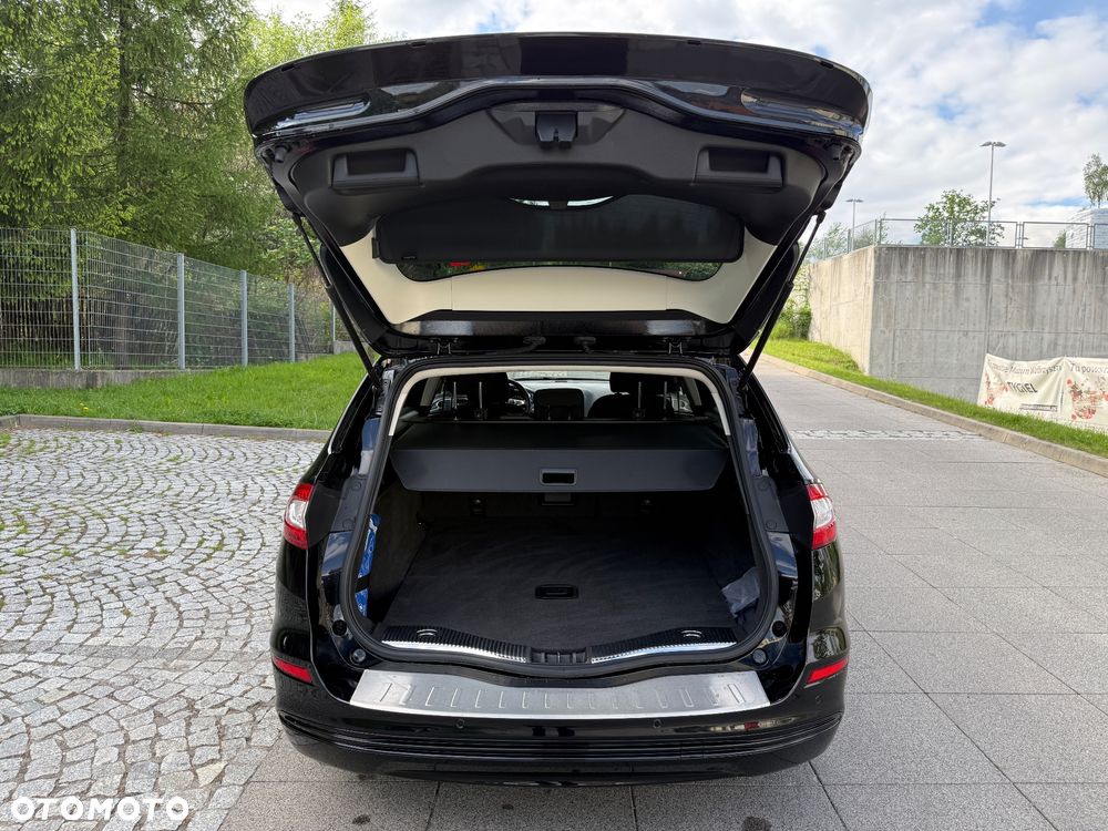 Ford Mondeo SW 1.5 EcoBoost S&S Titanium - 34
