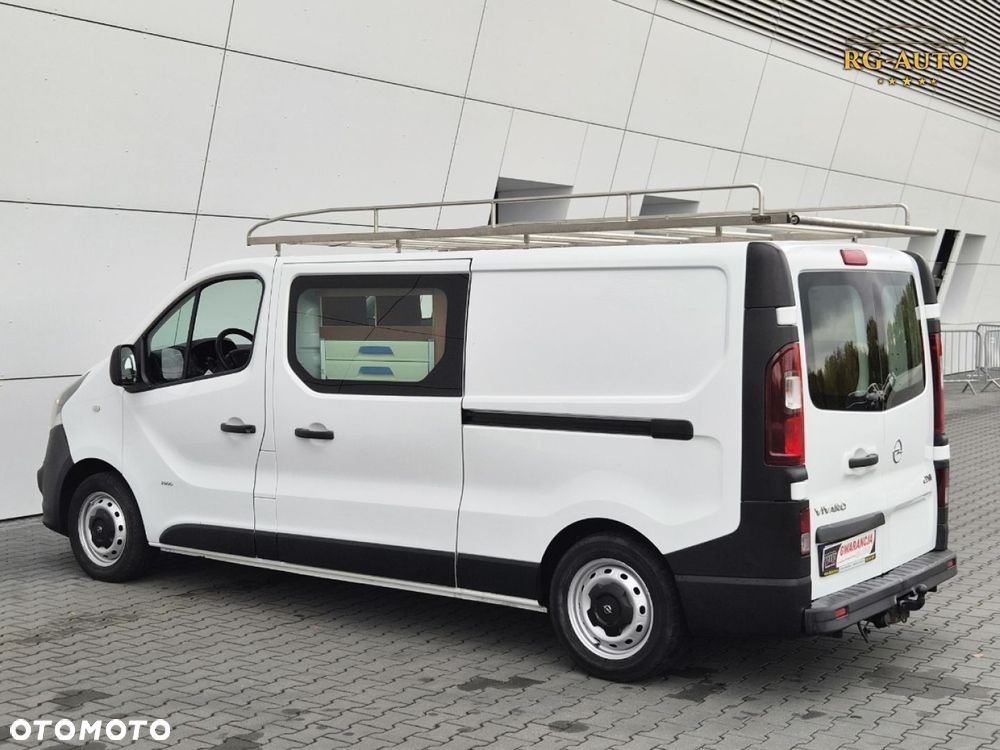 Opel Vivaro - 10