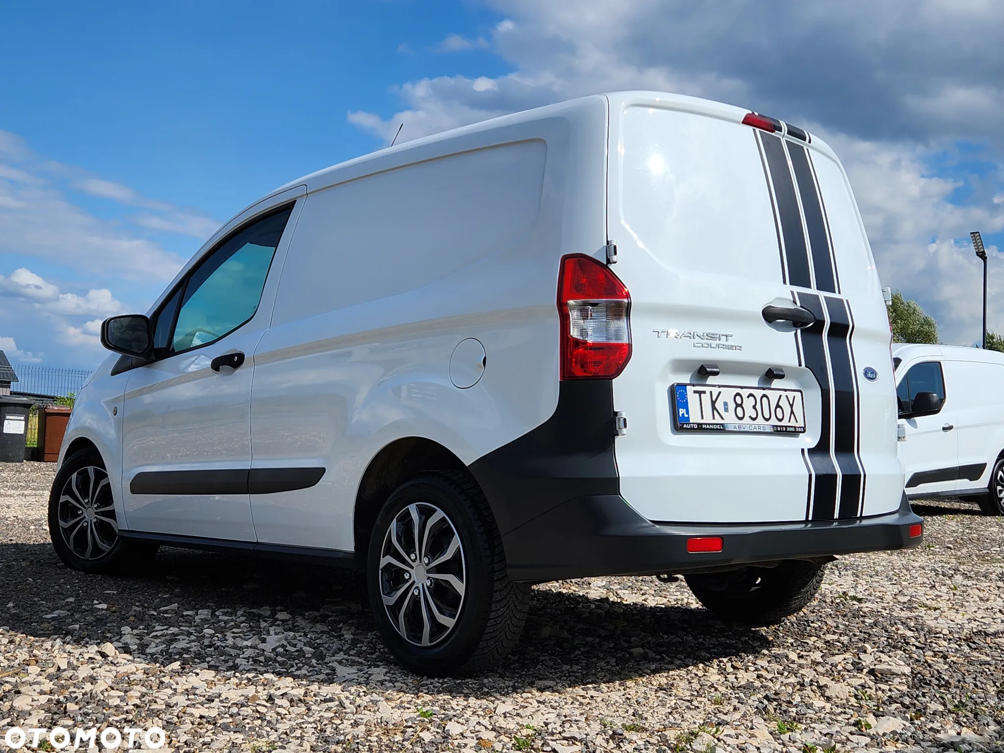 Ford Transit courier - 10