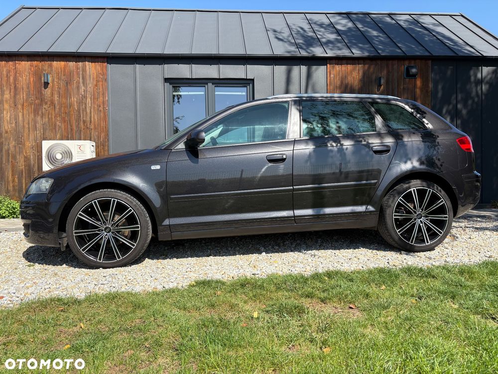 Audi A3 Sportback 2.0 TDI Ambiente - 6