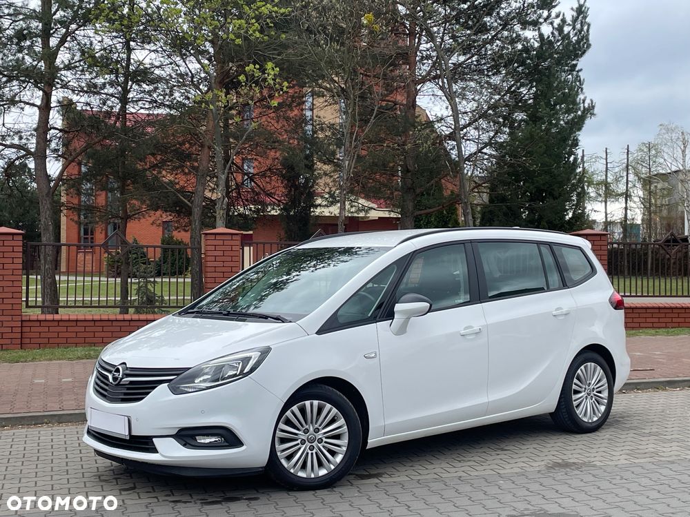 Opel Zafira - 9