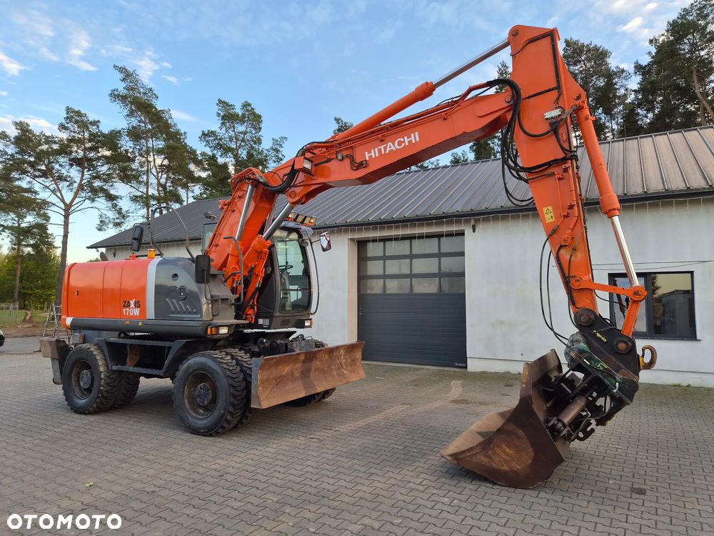 Hitachi ZX170W-3 - 11
