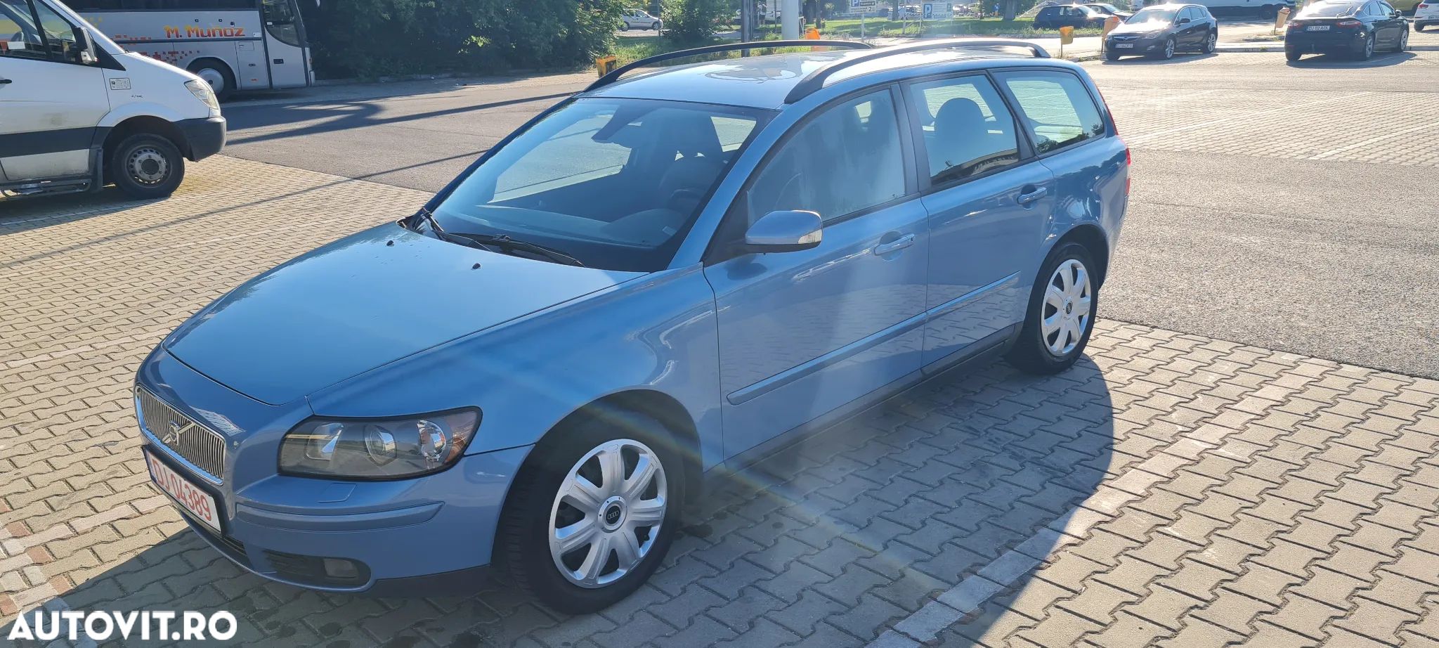 Volvo V50 1.8 Momentum - 1
