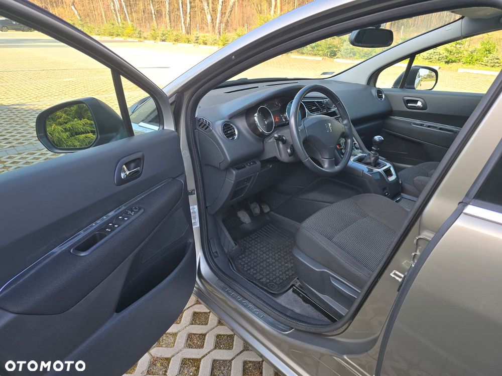 Peugeot 5008 HDI FAP 110 Active - 14