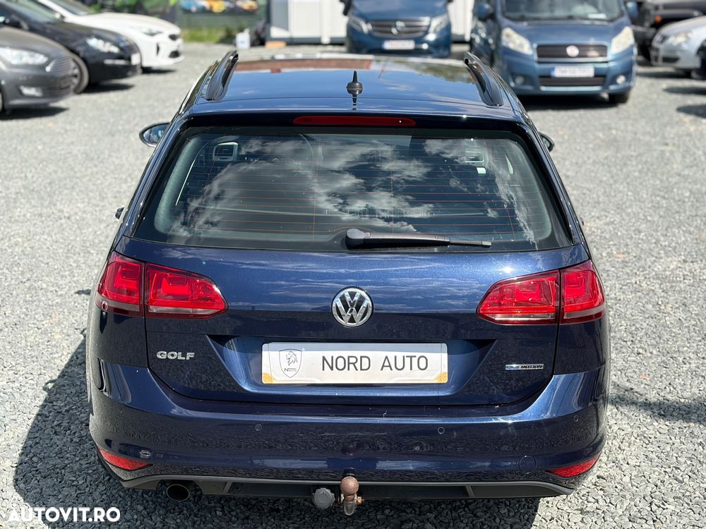 Volkswagen Golf 1.6 TDI BlueMotion Technology Comfortline - 28