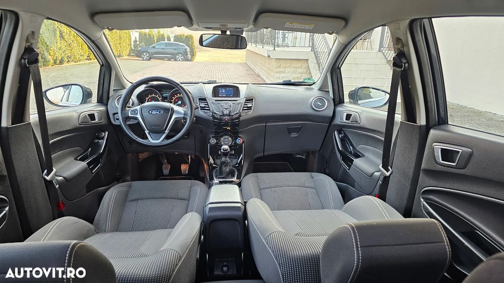 Ford Fiesta 1.0 EcoBoost Start-Stop Titanium - 13