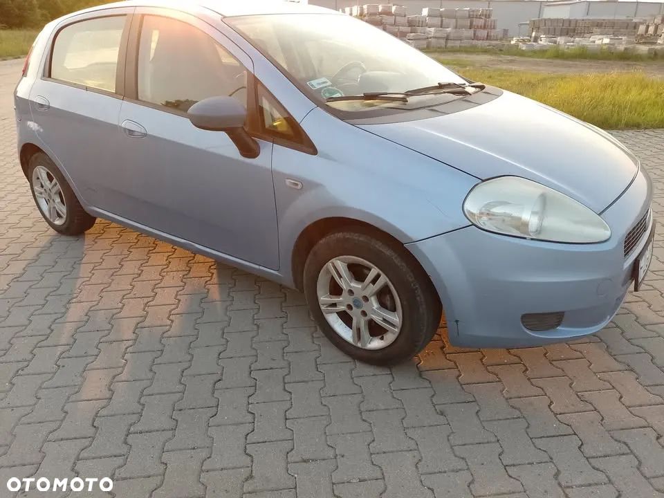 Fiat Grande Punto 1.4 8V Active - 1