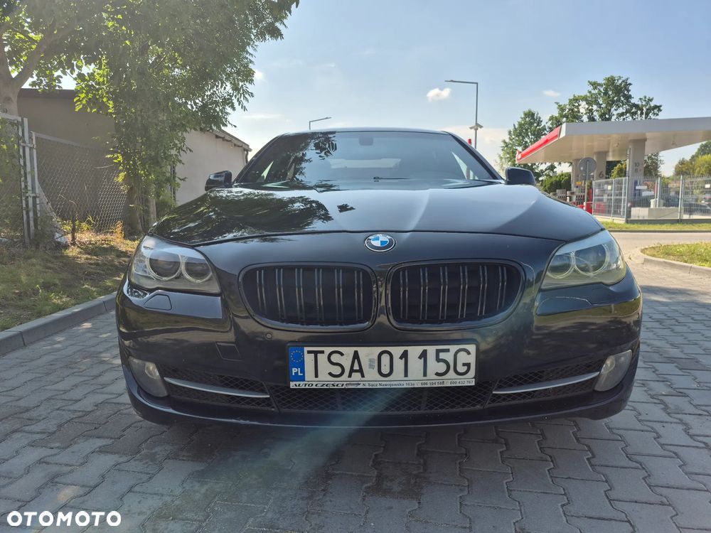 BMW Seria 5 520d xDrive - 8