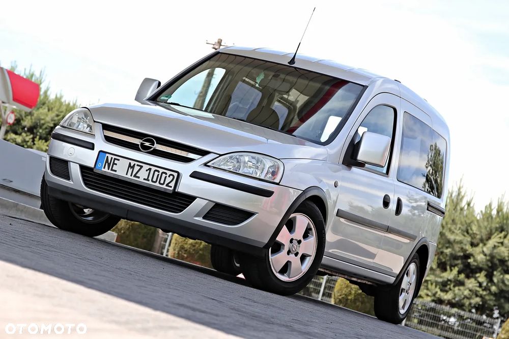 Opel Combo Tour Enjoy - 3