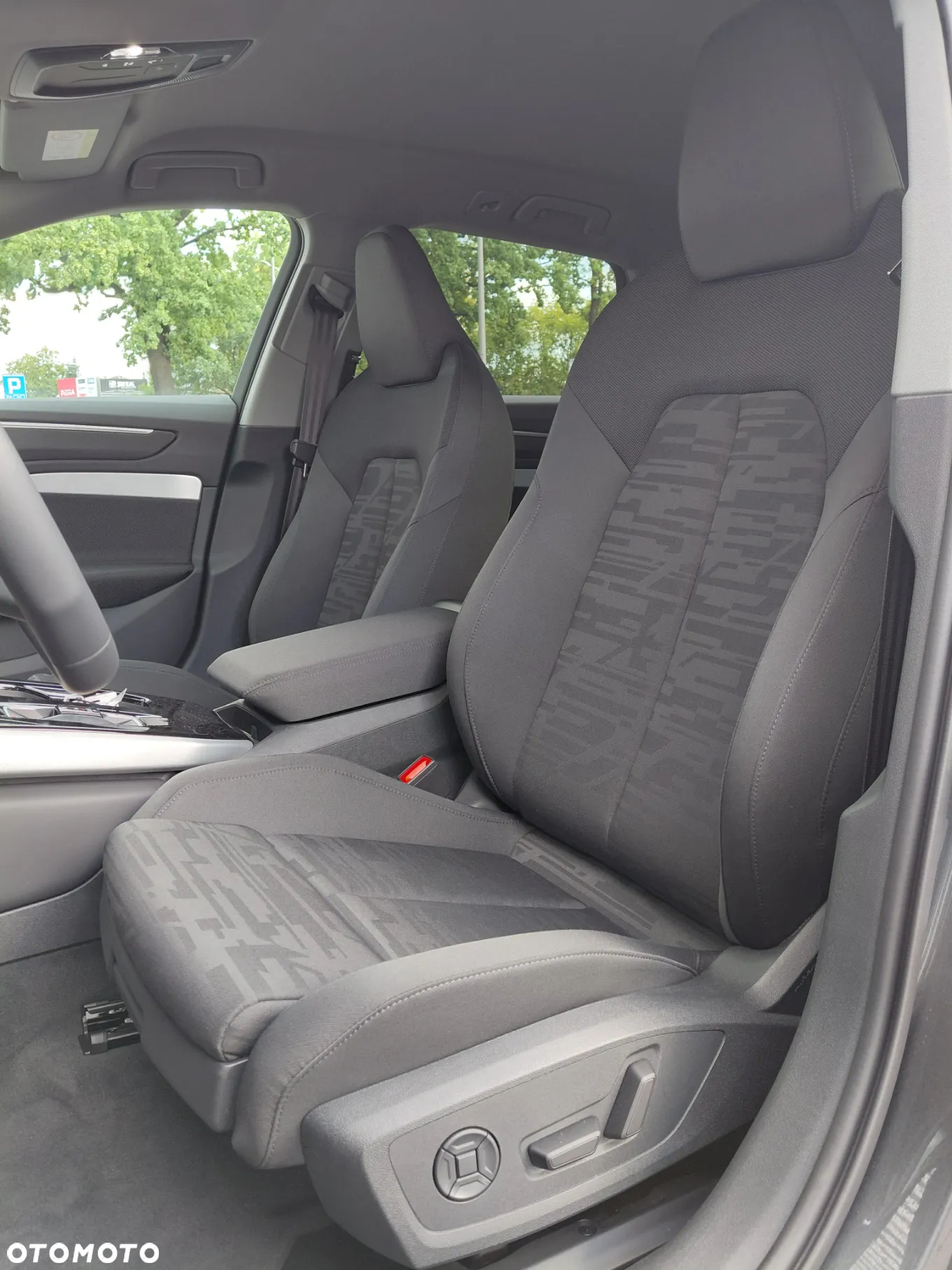 Audi A6 Avant 40 TDI quattro S tronic - 12