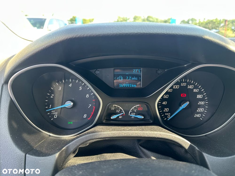 Ford Focus 1.0 EcoBoost Trend Sport - 23
