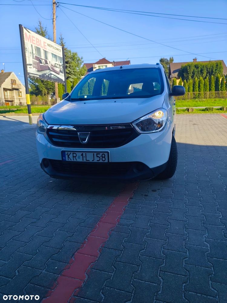 Dacia Lodgy 1.6 SCe Ambiance S&S - 8