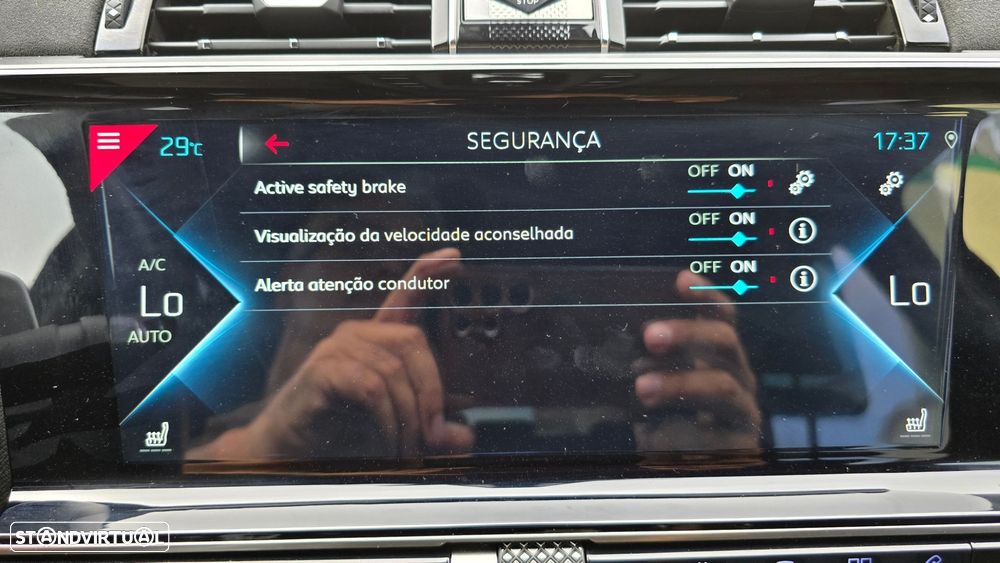 DS DS7 Crossback - 26