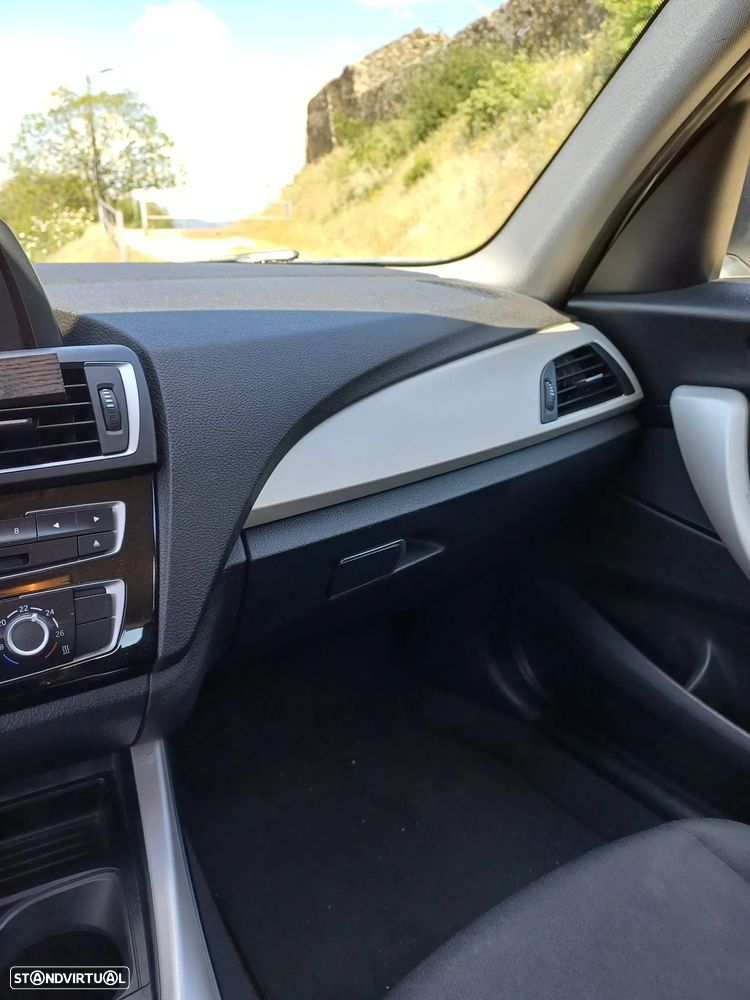 BMW 116 d EfficientDynamics - 10