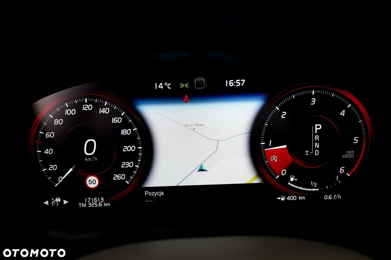 Volvo XC 60 - 32
