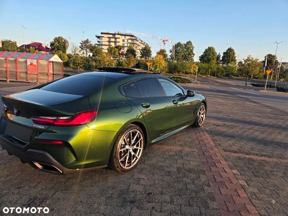 BMW Seria 8 - 12