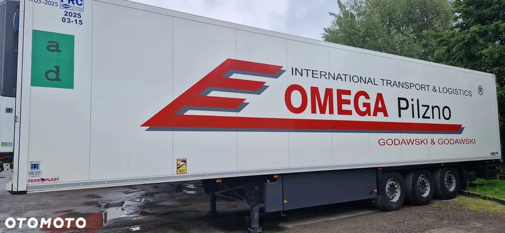 Schmitz Cargobull SKO 24 - 3