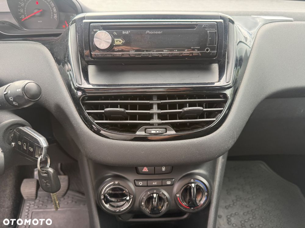 Peugeot 208 68 VTI Access - 21