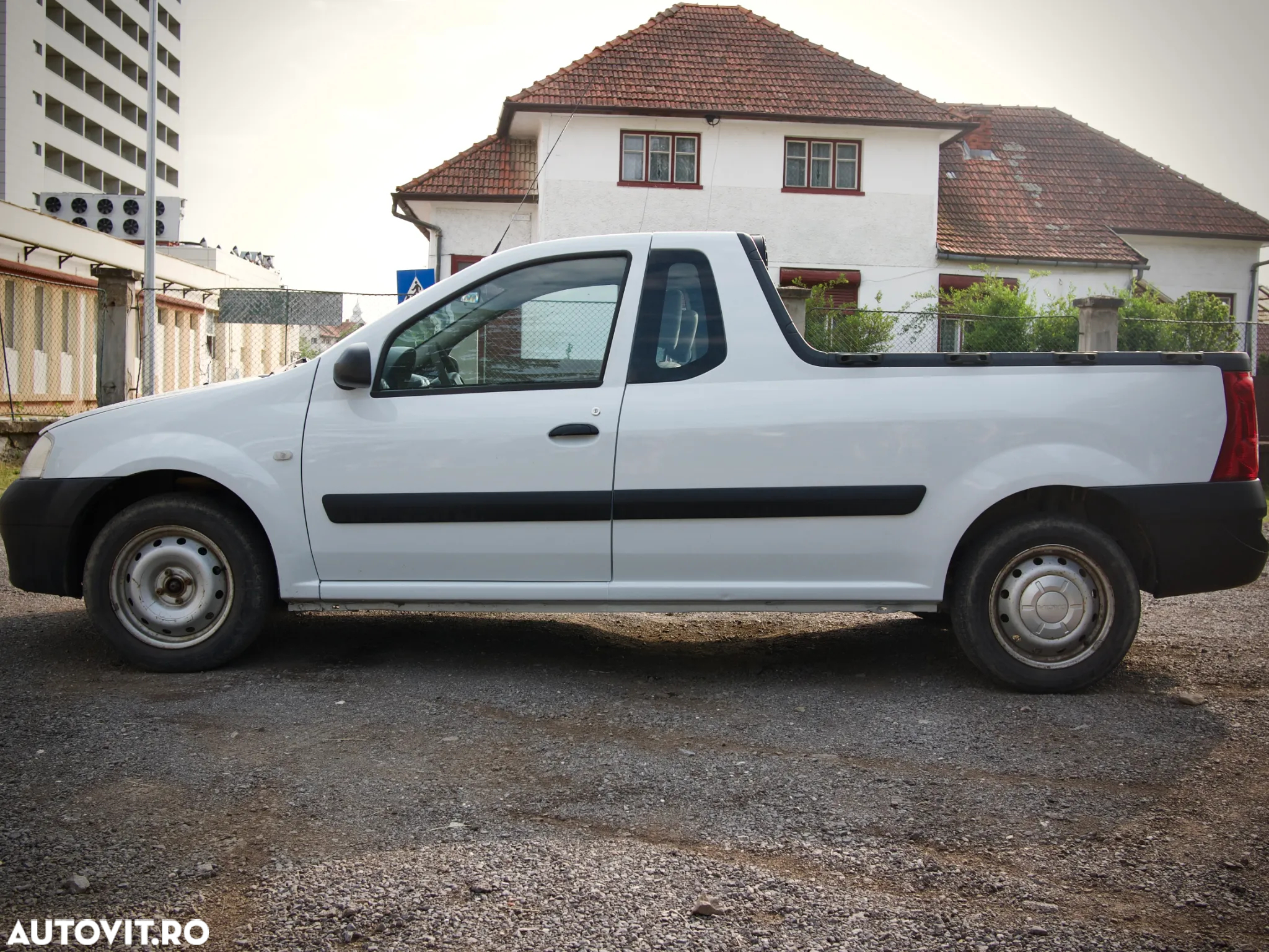 Dacia Pick Up - 6
