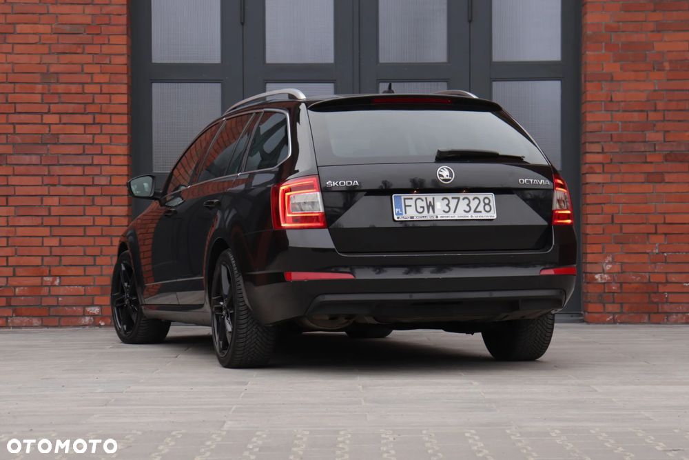 Skoda Octavia 2.0 TDI DSG Clever - 15