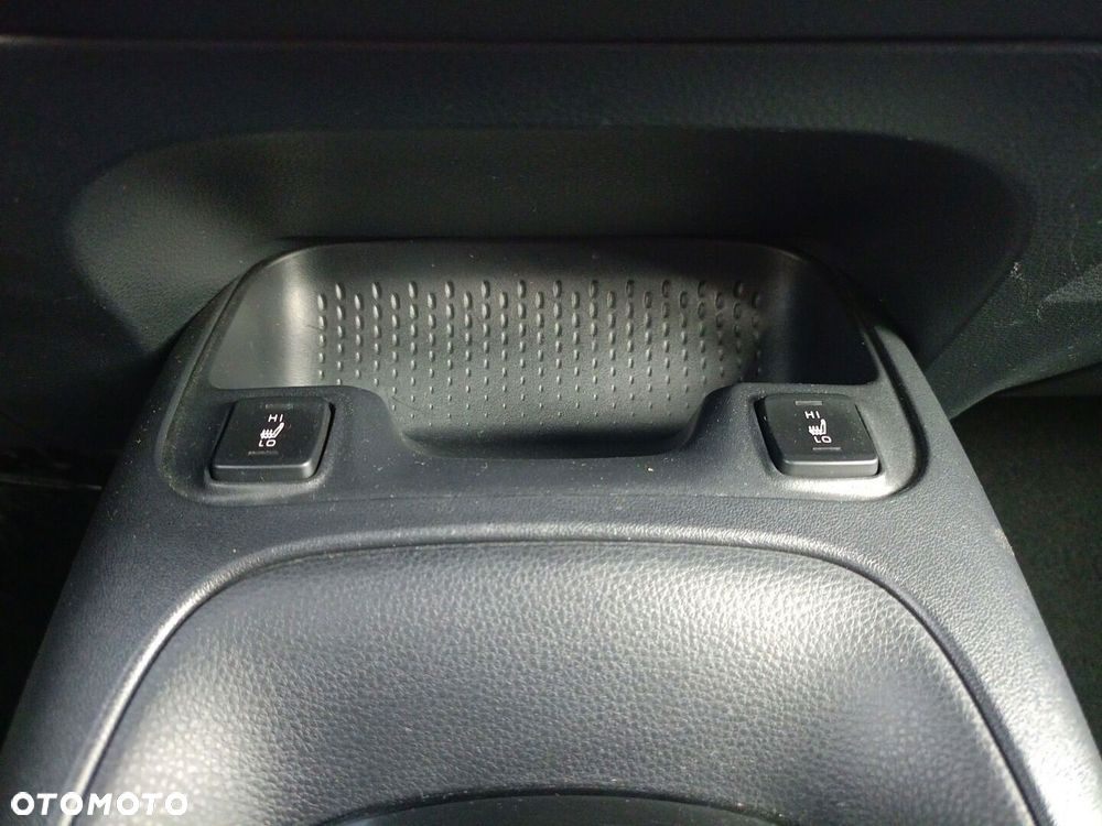 Toyota Corolla 1.8 Hybrid Comfort - 21