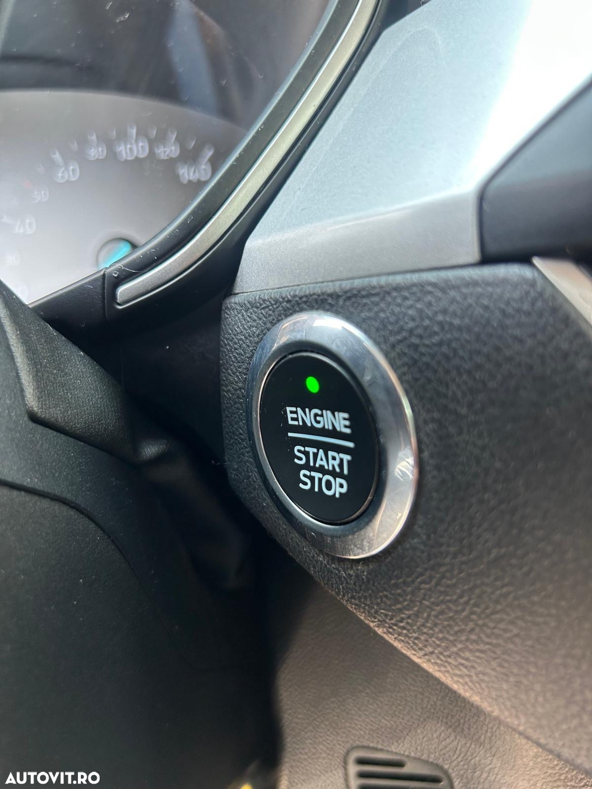 Ford Focus 1.0 EcoBoost Connected - 28