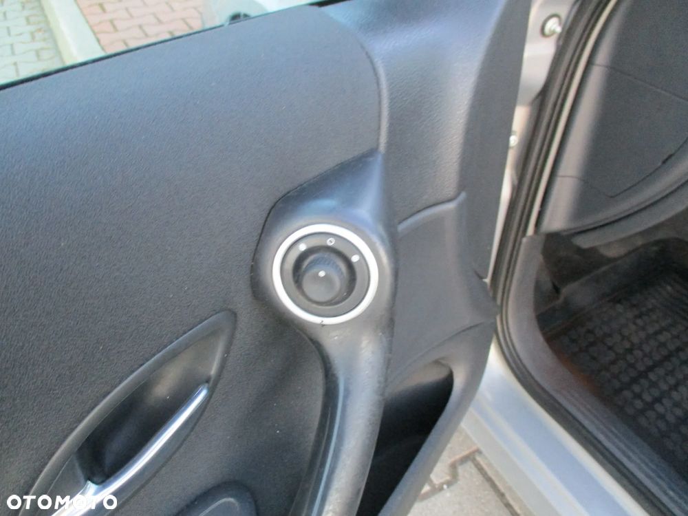 Renault Laguna 2.0 16V Emotion - 34