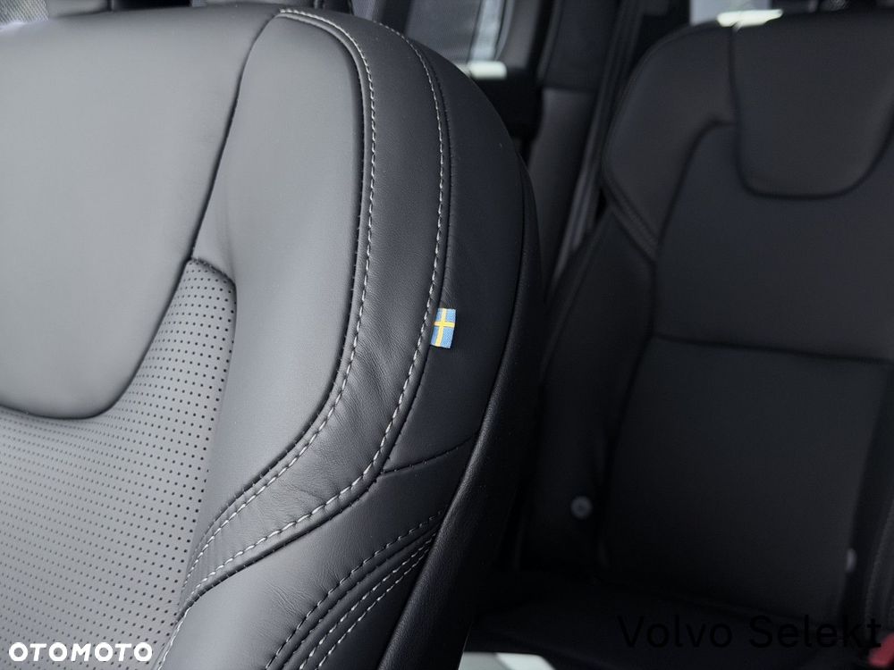 Volvo XC 90 - 37
