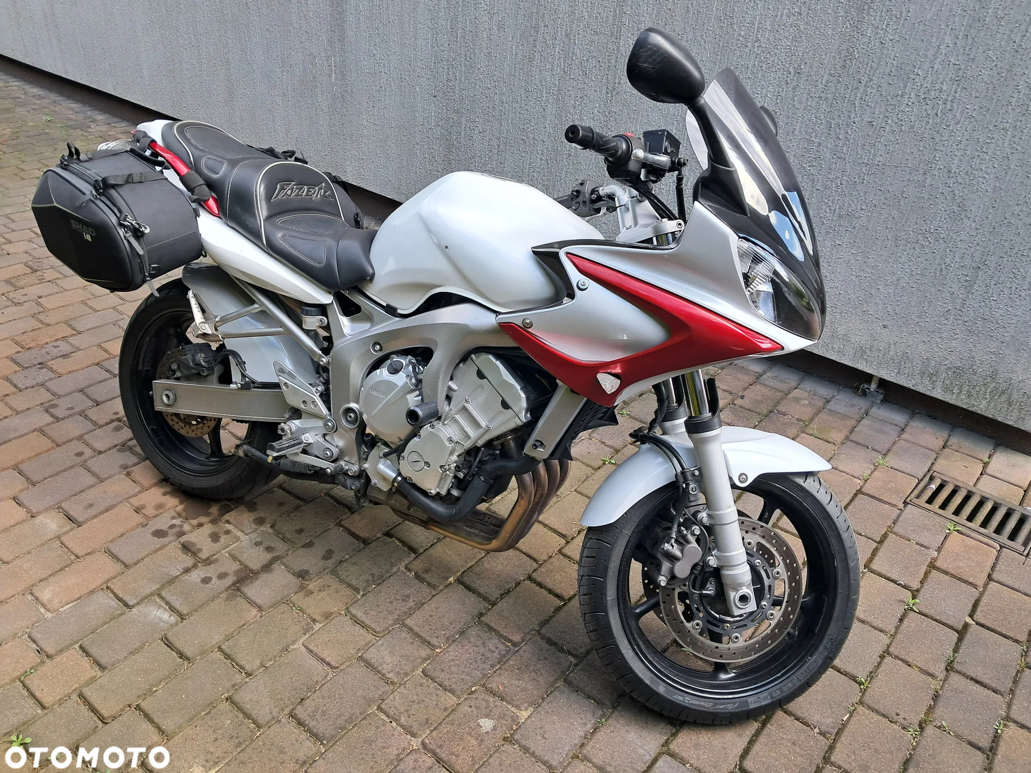 Yamaha FZ6 - 2