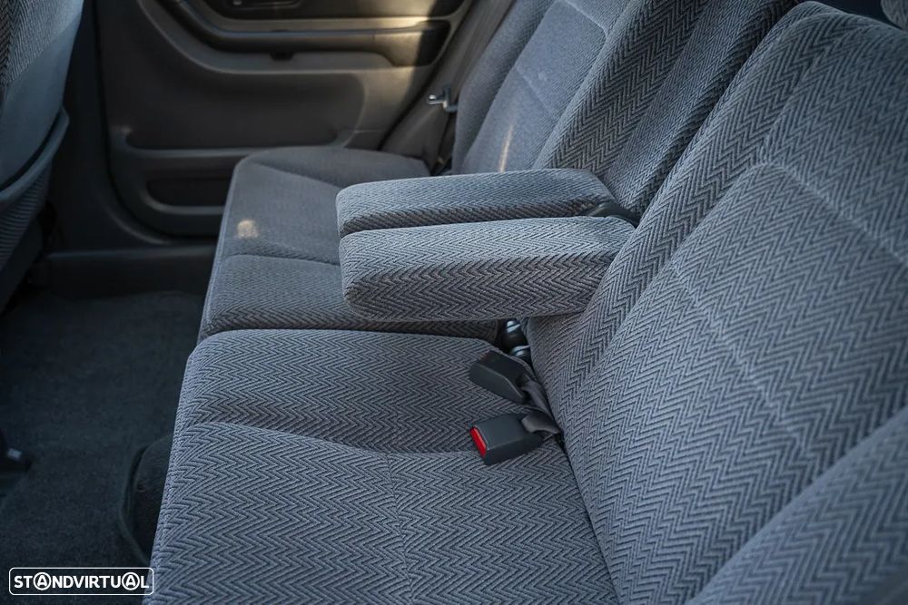 Honda CR-V 2.0 ES Automatic - 14