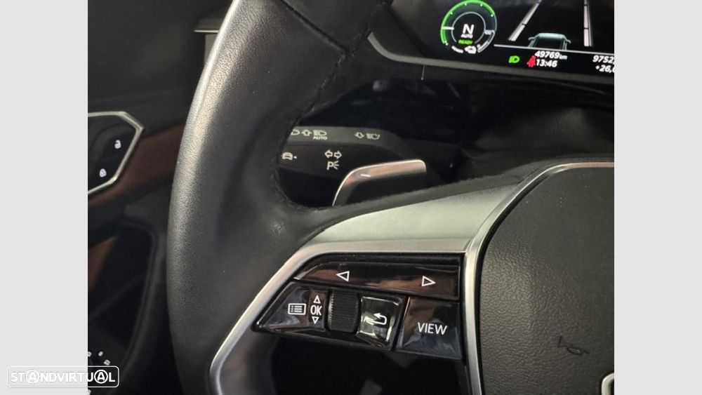 Audi Q8 e-Tron 55 quattro S line - 20
