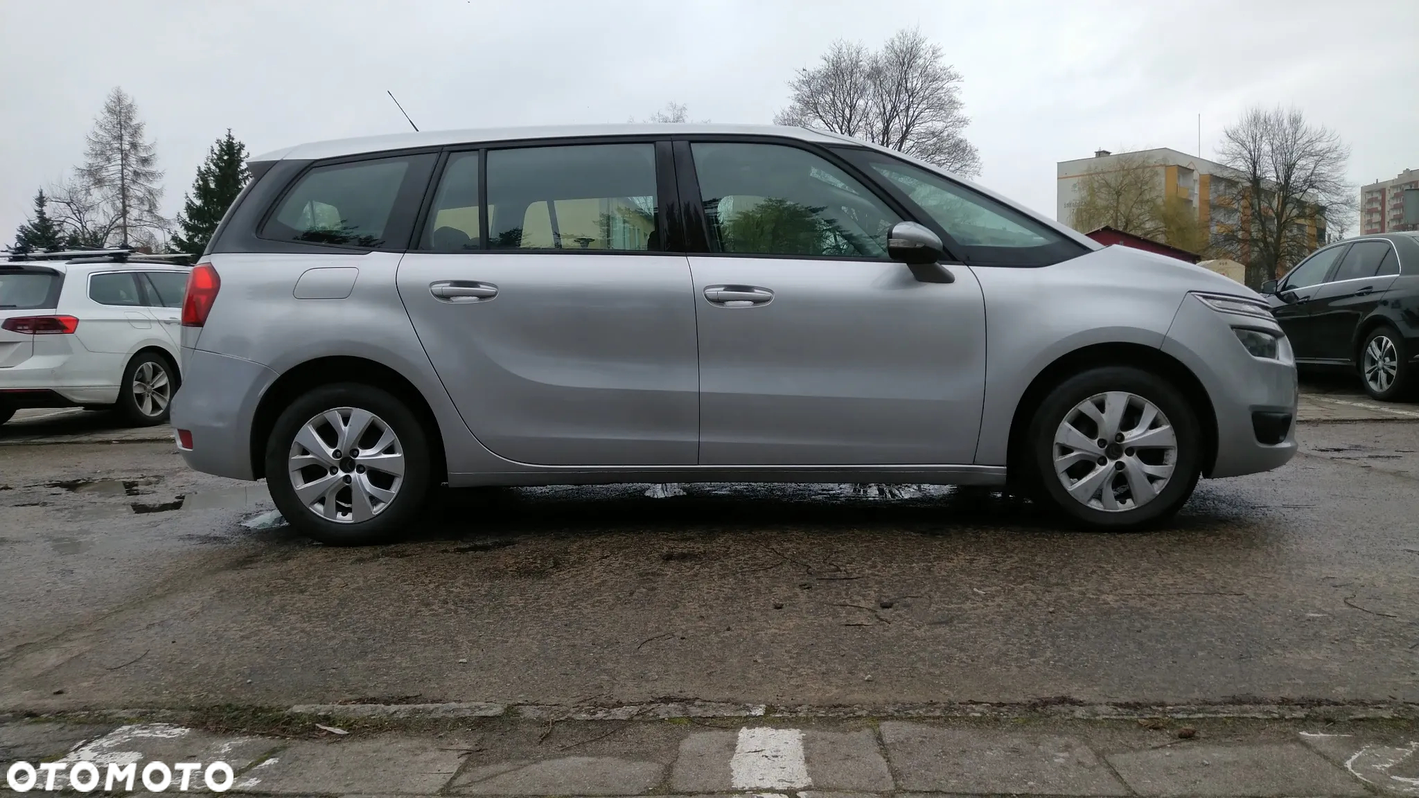Citroën C4 Grand Picasso e-HDi 115 Intensive - 11