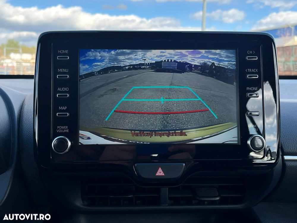 Toyota Yaris Cross - 24