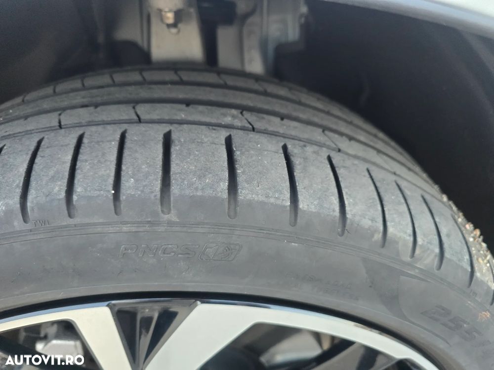 Volvo XC 60 T5 AWD R-Design - 5