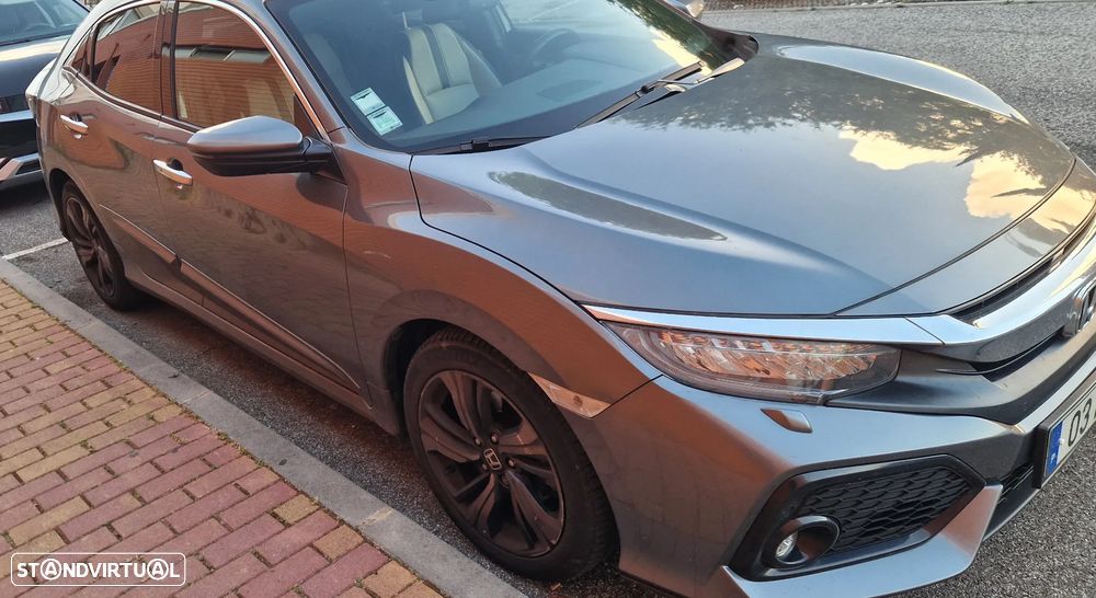Honda Civic 1.5 i-VTEC Prestige CVT - 2