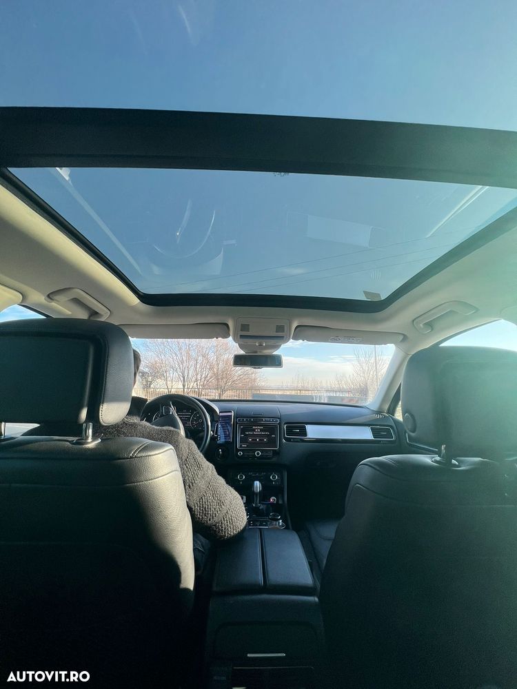 Volkswagen Touareg - 4