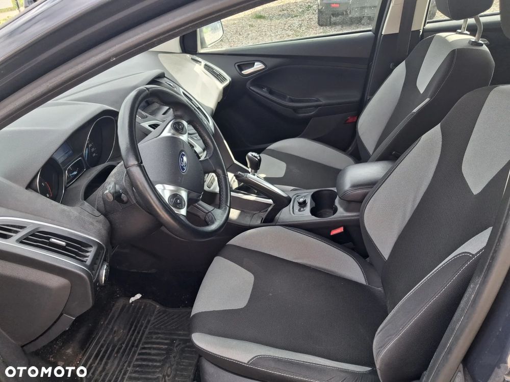 Ford Focus 1.6 TDCi DPF Trend - 10