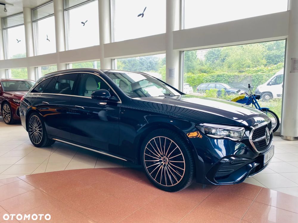 Mercedes-Benz Klasa E 220 d mHEV 4-Matic AMG 9G-Tronic - 5
