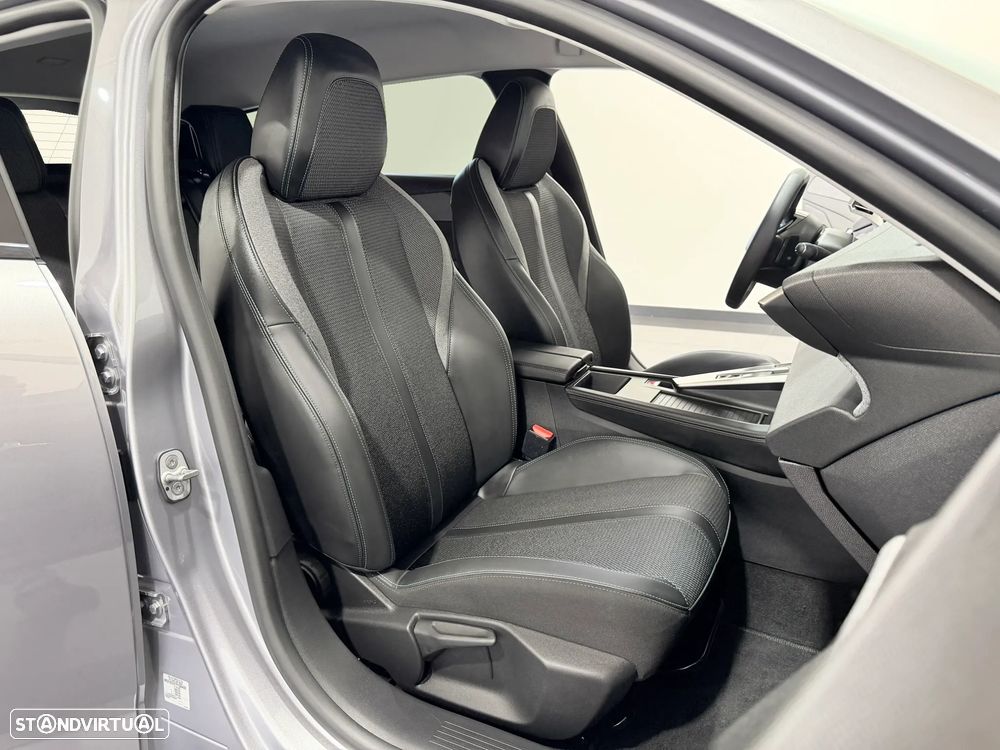 Peugeot 308 SW 1.6 Hybrid Allure e-EAT8 - 43